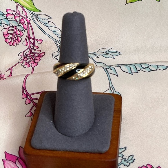 Dior Black and Gold Gemstone Ring - Picture 2 of 4